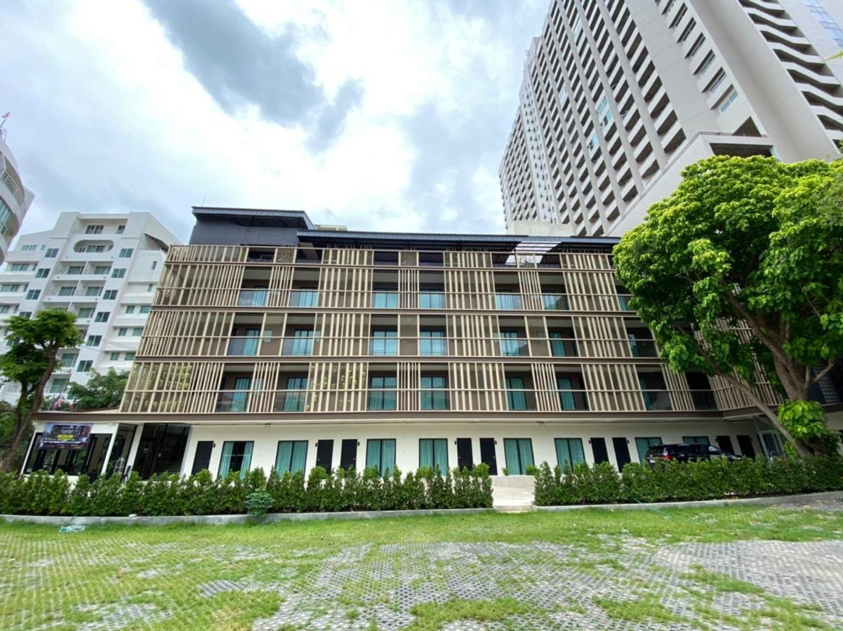 The Shade Residence Pattaya Buitenkant foto